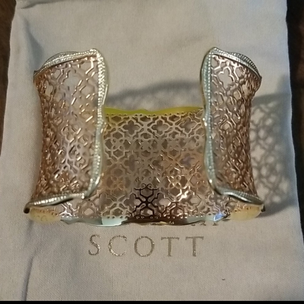 Kendra Scott cuff bracelet